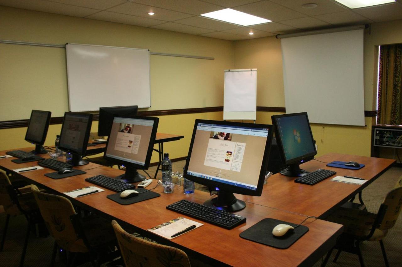 Benvenuto Hotel&Conference Centre Johannesburg Esterno foto