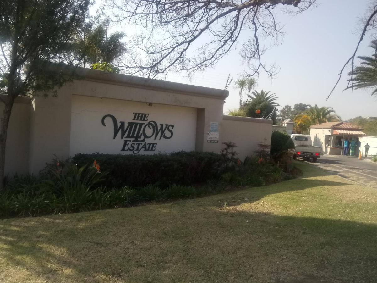 Benvenuto Hotel&Conference Centre Johannesburg Esterno foto